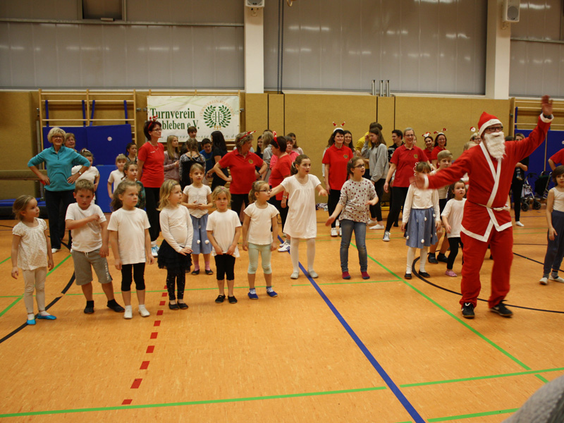 Dezember 2017 - Weihnachtsturnen